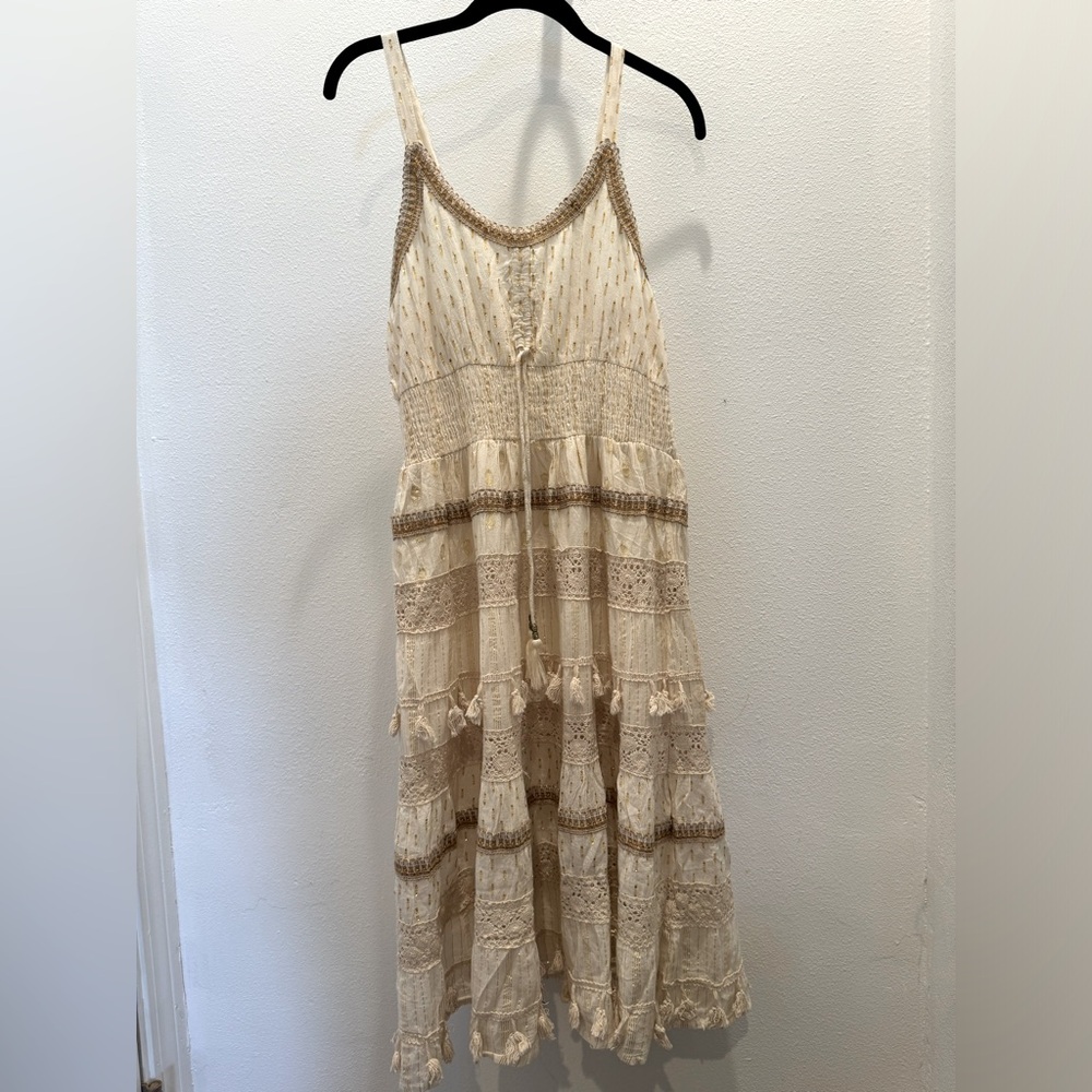 Anthropologie Me 2 Magic White & Gold Boho
Beachy Maxi Dress